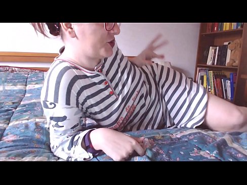 ❤️ Bu böyük qara xoruzu ağzına al kiçik qul ️❌ Porno bizdə ❤